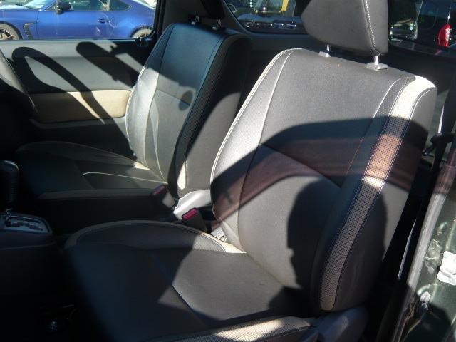 �y���O���̏�ԁz���������Ȃ���ڍ׊m�F�����𐳊m�ɐ\���グ�܂��B��]�ʐ^������܂��B