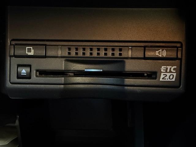 ＣＴ ＣＴ２００ｈ　バージョンＣ　／禁煙／ナビＴＶ／Ｂｌｕｅｔｏｏｔｈ／ＬＥＤ／バックカメラ／ＥＴＣ／衝突軽減ブレーキ／前席シートヒーター／クルーズコントロール／スマートキー（15枚目）