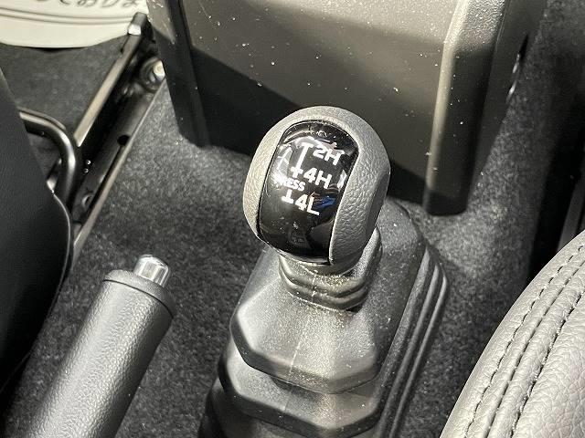 XC 4WD リフトアップ カスタム LEDヘッドライト フォグランプ オートライト シートヒーター シートカバー 革巻きステアリング ステアリングスイッチ クルーズコントロール ダウンヒルアシスト(12枚目)