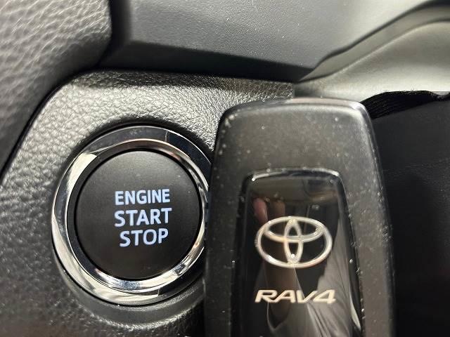 ＲＡＶ４ アドベンチャー　ＯＢＤチェック済み　純正ナビ　バックカメラ　サンルーフ　セーフティーセンス　レーダークルーズコントロール　スマートキー　パワーシート　シートヒーター　ベンチレーション　ＬＥＤヘッド（11枚目）