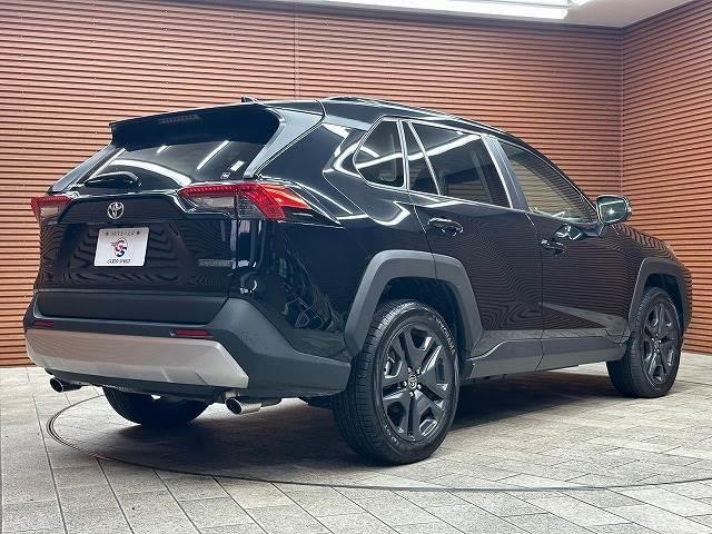 ＲＡＶ４ アドベンチャー　ＯＢＤチェック済み　純正ナビ　バックカメラ　サンルーフ　パワーシート　シートヒーター　ベンチレーション　セーフティーセンス　レーダークルーズコントロール　オートハイビーム　ＬＥＤヘッド　スマートキー（17枚目）