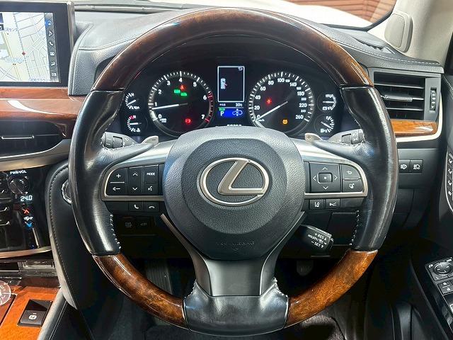 ＬＸ ＬＸ５７０　モデリスタエアロ　サンルーフ　リヤエンターテイメント　マークレビソン　ＣＯＯＬＢＯＸ　アラウンドビューモニター　レーダークルーズコントロール　シートベンチレーション　シートヒーター　電動リアゲート（52枚目）