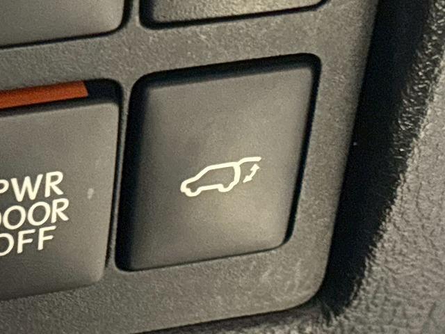 ＬＸ ＬＸ５７０　モデリスタエアロ　サンルーフ　リヤエンターテイメント　マークレビソン　ＣＯＯＬＢＯＸ　アラウンドビューモニター　レーダークルーズコントロール　シートベンチレーション　シートヒーター　電動リアゲート（72枚目）