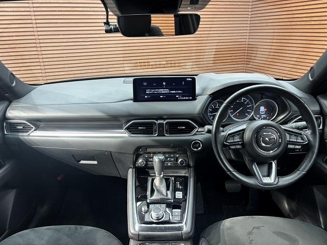 ＣＸ－８ ２５Ｓ　ブラックトーンエディション　全周囲カメラ　レーダークルーズコントロール　置くだけ充電　　シートヒーター　本革シート　電動パワシート　　電動テールゲート　ヘッドアップディスプレ　アイドリングストップ　３列シート　Ｂｌｕｅｔｏｏｔｈ（68枚目）
