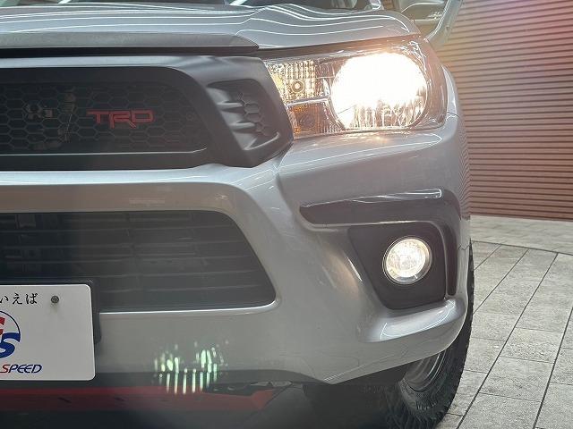 ハイラックス Ｚ　ブラックラリーエディション　ＴＲＤパーツ　ハードトノカバー　地デジナビ　バックカメラ　クルーズコントロール　衝突軽減　レーンディーパチャーアラート　ダウンヒルアシストコントロール　オートエアコン　ステアリングリモコン　ＥＴＣ（22枚目）