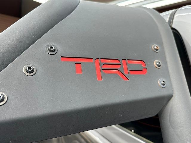 ハイラックス Ｚ　ブラックラリーエディション　ＴＲＤパーツ　ハードトノカバー　地デジナビ　バックカメラ　クルーズコントロール　衝突軽減　レーンディーパチャーアラート　ダウンヒルアシストコントロール　オートエアコン　ステアリングリモコン　ＥＴＣ（35枚目）