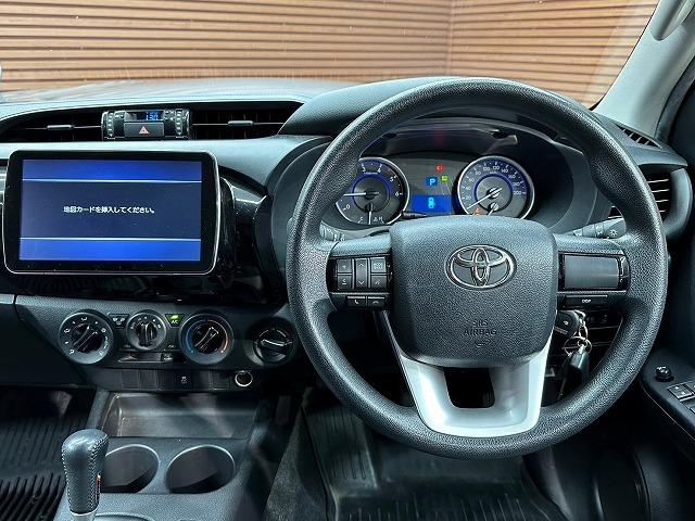ハイラックス Ｚ　ブラックラリーエディション　ＴＲＤパーツ　ハードトノカバー　地デジナビ　バックカメラ　クルーズコントロール　衝突軽減　レーンディーパチャーアラート　ダウンヒルアシストコントロール　オートエアコン　ステアリングリモコン　ＥＴＣ（66枚目）