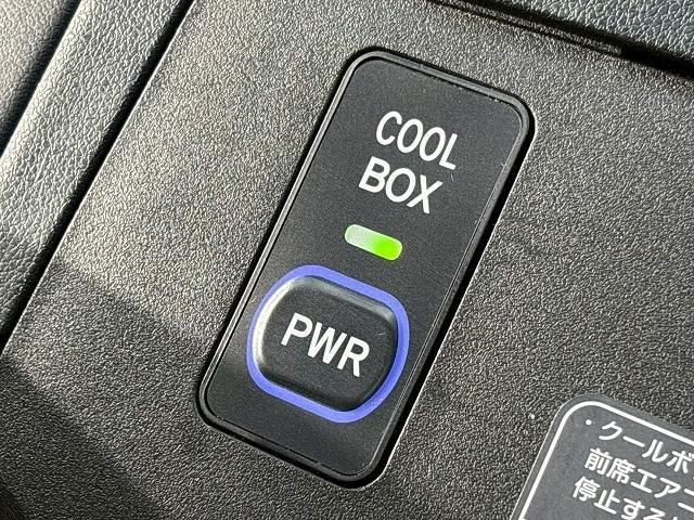 ＬＸ ＬＸ５７０　サンルーフ　マークレビンソン　クールボックス　全周囲カメラ　デジタルインナーミラー　エアロパーツ　シートクーラー　シートヒーター　ステアリングヒーター　クリソナ　ＢＳＭ　ＨＵＤ　電動リアゲート（15枚目）