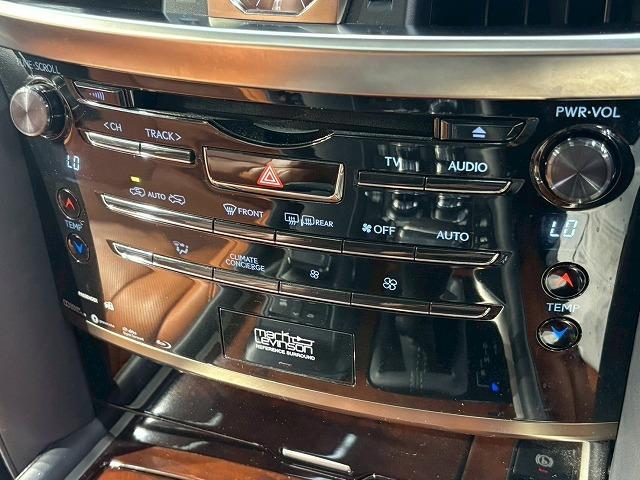 ＬＸ ＬＸ５７０　サンルーフ　マークレビンソン　クールボックス　全周囲カメラ　デジタルインナーミラー　エアロパーツ　シートクーラー　シートヒーター　ステアリングヒーター　クリソナ　ＢＳＭ　ＨＵＤ　電動リアゲート（47枚目）