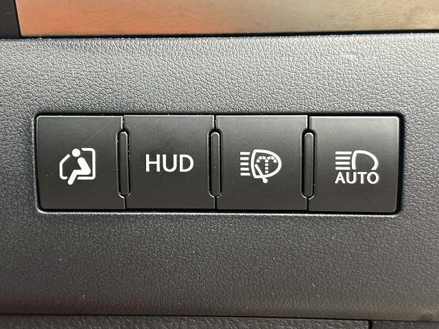 ＬＸ ＬＸ５７０　サンルーフ　マークレビンソン　クールボックス　全周囲カメラ　デジタルインナーミラー　エアロパーツ　シートクーラー　シートヒーター　ステアリングヒーター　クリソナ　ＢＳＭ　ＨＵＤ　電動リアゲート（66枚目）