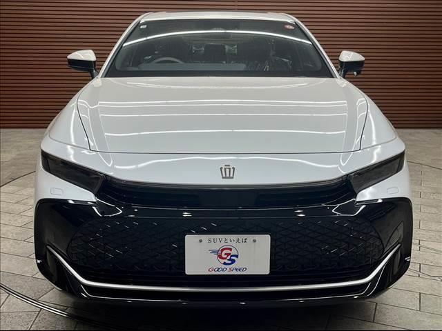 TOYOTA CROWN CROSSOVER RS