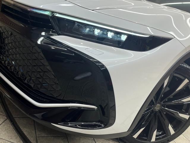 TOYOTA CROWN CROSSOVER RS