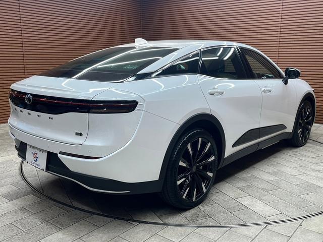 TOYOTA CROWN CROSSOVER RS
