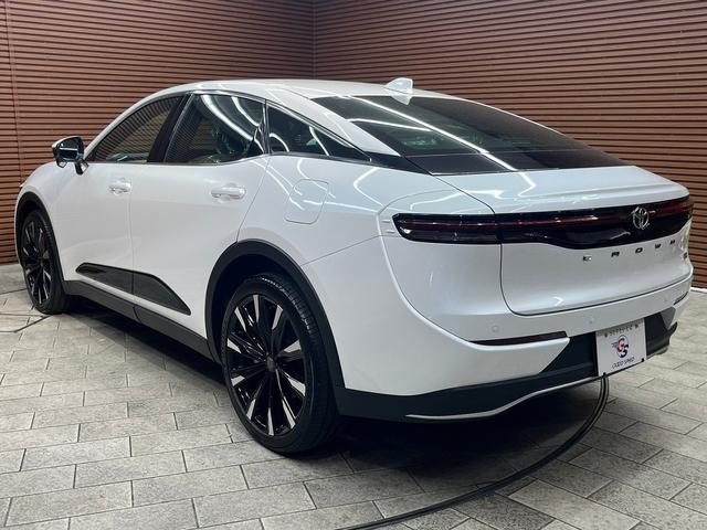 TOYOTA CROWN CROSSOVER RS