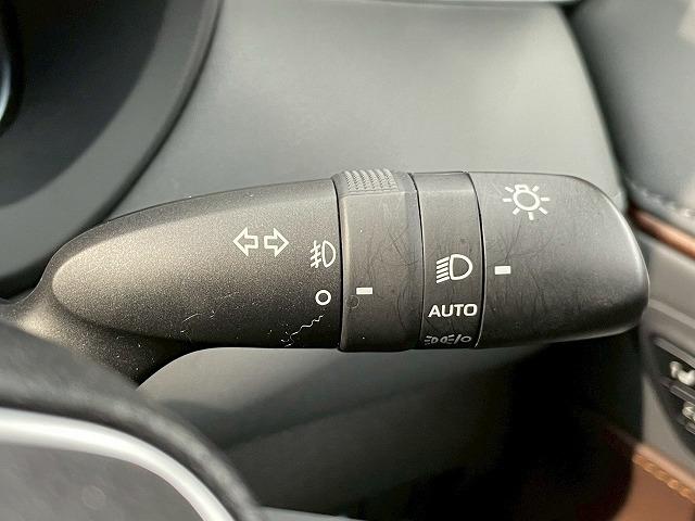 TOYOTA HARRIER Z LEATHER PACKAGE