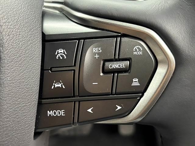 ＧＸ ＧＸ５５０　“ＯＶＥＲＴＲＡＩＬ＋”　５人乗り　サンルーフ　クールボックス　全周囲カメラ　純正１４インチナビ　レーダークルーズコントロール　シートクーラー　シートヒーター　デジタルインナーミラー　ワイヤレス充電　ステアリングヒーター　ＢＳＭ　ＨＵＤ（7枚目）