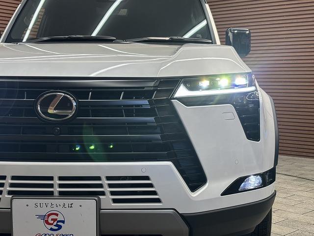 ＧＸ ＧＸ５５０　“ＯＶＥＲＴＲＡＩＬ＋”　５人乗り　サンルーフ　クールボックス　全周囲カメラ　純正１４インチナビ　レーダークルーズコントロール　シートクーラー　シートヒーター　デジタルインナーミラー　ワイヤレス充電　ステアリングヒーター　ＢＳＭ　ＨＵＤ（22枚目）
