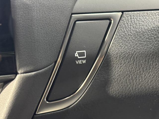 ＧＸ ＧＸ５５０　“ＯＶＥＲＴＲＡＩＬ＋”　５人乗り　サンルーフ　クールボックス　全周囲カメラ　純正１４インチナビ　レーダークルーズコントロール　シートクーラー　シートヒーター　デジタルインナーミラー　ワイヤレス充電　ステアリングヒーター　ＢＳＭ　ＨＵＤ（48枚目）