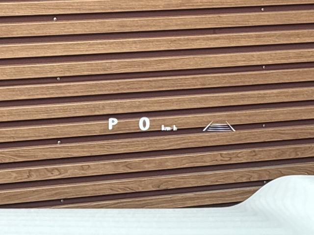 ＧＸ ＧＸ５５０　“ＯＶＥＲＴＲＡＩＬ＋”　５人乗り　サンルーフ　クールボックス　全周囲カメラ　純正１４インチナビ　レーダークルーズコントロール　シートクーラー　シートヒーター　デジタルインナーミラー　ワイヤレス充電　ステアリングヒーター　ＢＳＭ　ＨＵＤ（69枚目）