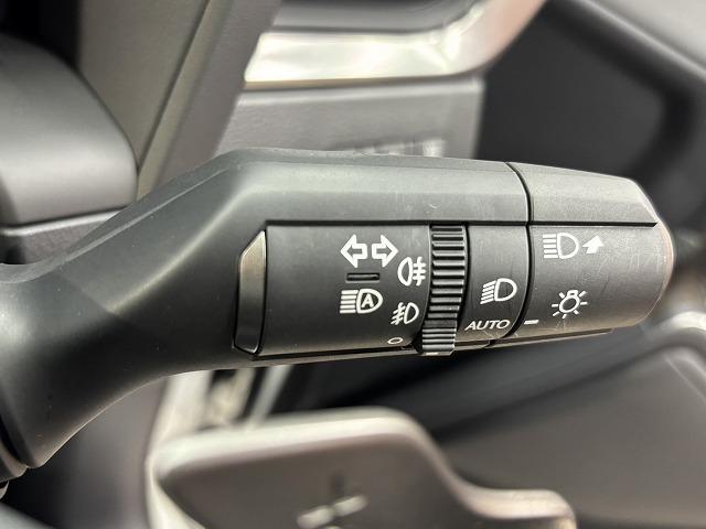 ＧＸ ＧＸ５５０　“ＯＶＥＲＴＲＡＩＬ＋”　５人乗り　サンルーフ　クールボックス　全周囲カメラ　純正１４インチナビ　レーダークルーズコントロール　シートクーラー　シートヒーター　デジタルインナーミラー　ワイヤレス充電　ステアリングヒーター　ＢＳＭ　ＨＵＤ（71枚目）