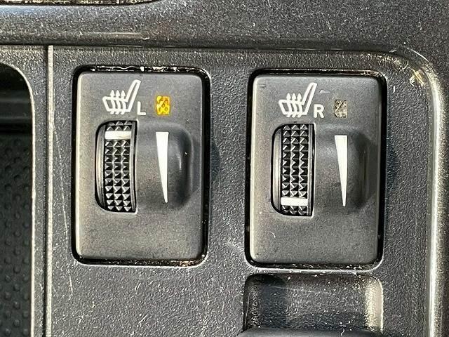 TOYOTA LAND CRUISER PRADO TX L PACKAGE