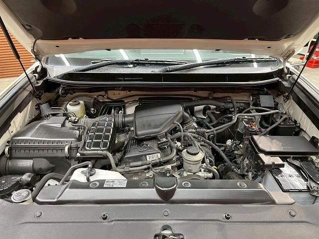 TOYOTA LAND CRUISER PRADO TX L PACKAGE