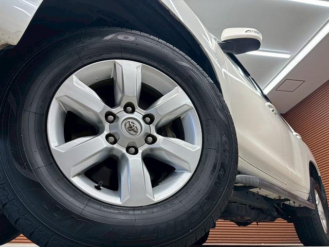 TOYOTA LAND CRUISER PRADO TX L PACKAGE