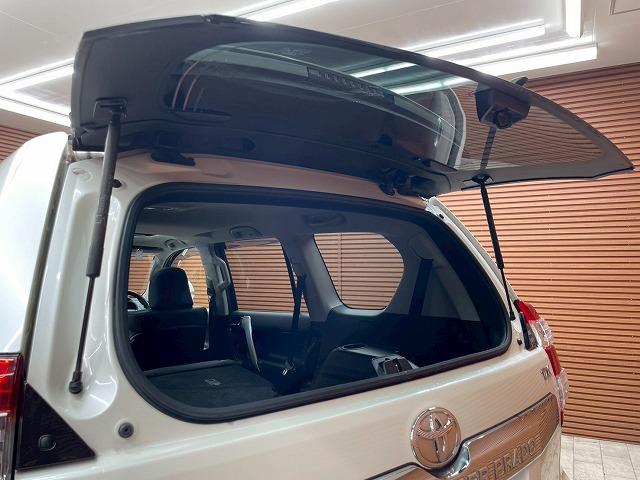 TOYOTA LAND CRUISER PRADO TX L PACKAGE