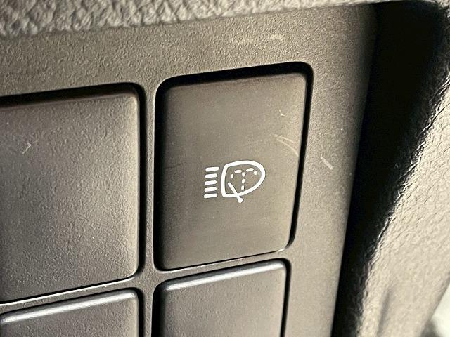 TOYOTA LAND CRUISER PRADO TX L PACKAGE