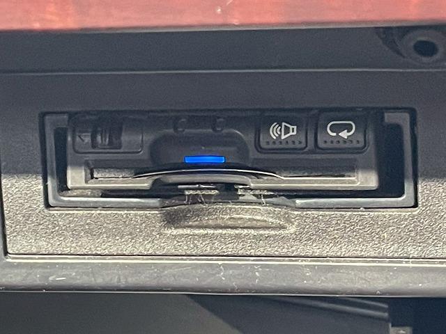 TOYOTA LAND CRUISER PRADO TX L PACKAGE