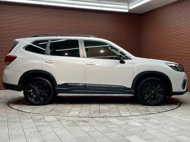 SUBARU FORESTER PREMIUM