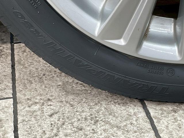 アルファード 2.5S フリップダウンモニター 両側電動スライドドア クリアランスソナー レーダークルーズコントロール クリアランスソナー スマートキー プッシュスタート オートエアコン オートマチックハイビーム(30枚目)