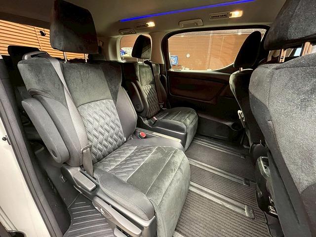 アルファード 2.5S フリップダウンモニター 両側電動スライドドア クリアランスソナー レーダークルーズコントロール クリアランスソナー スマートキー プッシュスタート オートエアコン オートマチックハイビーム(45枚目)