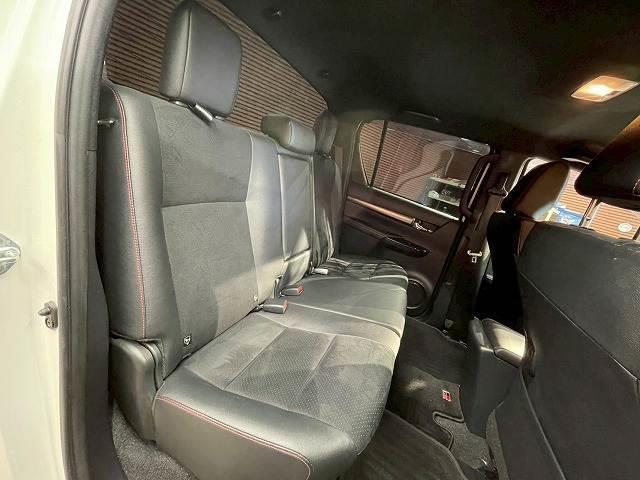 TOYOTA HILUX Z GR SPORT