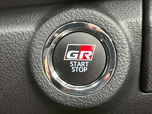 TOYOTA HILUX Z GR SPORT