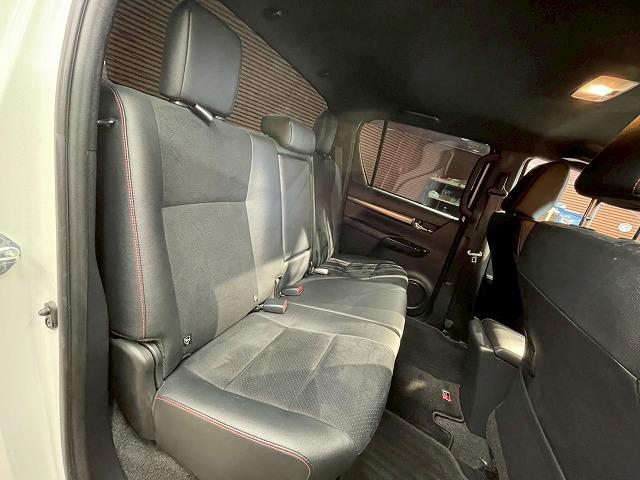 TOYOTA HILUX Z GR SPORT