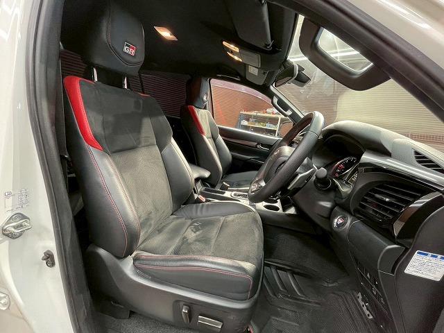 TOYOTA HILUX Z GR SPORT