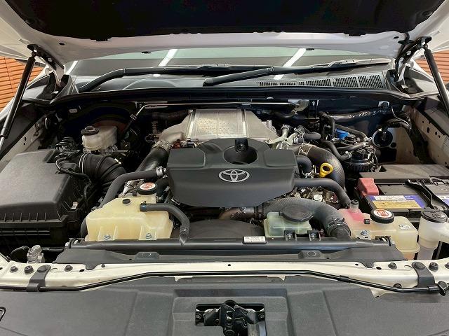 TOYOTA HILUX Z GR SPORT