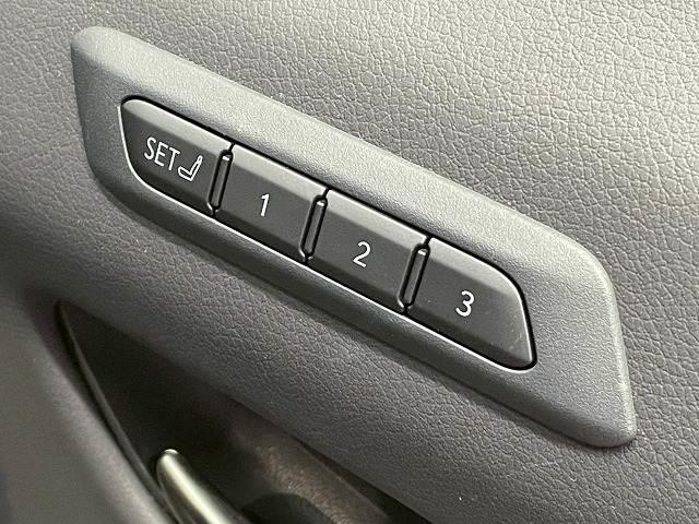 UX UX250h Fスポーツ アダプティブクルーズコントロール シートヒーター 電動リアゲート ステアリングヒーター パドルシフト 禁煙車 純正ナビ フルセグ シートメモリー クリアランスソナーLEDヘッドライト オートハイビーム(7枚目)