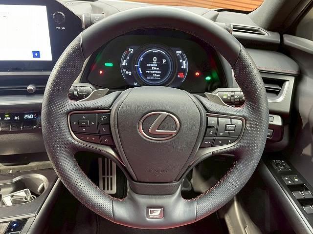 UX UX250h Fスポーツ アダプティブクルーズコントロール シートヒーター 電動リアゲート ステアリングヒーター パドルシフト 禁煙車 純正ナビ フルセグ シートメモリー クリアランスソナーLEDヘッドライト オートハイビーム(13枚目)