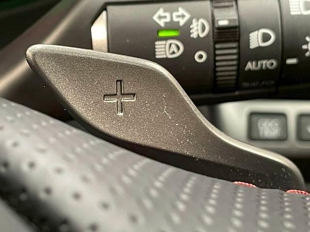 UX UX250h Fスポーツ アダプティブクルーズコントロール シートヒーター 電動リアゲート ステアリングヒーター パドルシフト 禁煙車 純正ナビ フルセグ シートメモリー クリアランスソナーLEDヘッドライト オートハイビーム(16枚目)