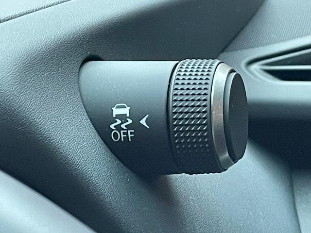 UX UX250h Fスポーツ アダプティブクルーズコントロール シートヒーター 電動リアゲート ステアリングヒーター パドルシフト 禁煙車 純正ナビ フルセグ シートメモリー クリアランスソナーLEDヘッドライト オートハイビーム(72枚目)