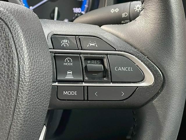 ヴォクシー ハイブリッドＳ－Ｇ　１０．５型ナビ　アラウンドビューモニター　シートヒーター　アドバンストパーク　ブラインドスポットモニターｒ　レーダークルーズコントロール　ＡＣ１００Ｖ　オートハイビーム　両側電動ドア　ＥＴＣ（12枚目）