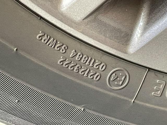 ヴォクシー ハイブリッドＳ－Ｇ　１０．５型ナビ　アラウンドビューモニター　シートヒーター　アドバンストパーク　ブラインドスポットモニターｒ　レーダークルーズコントロール　ＡＣ１００Ｖ　オートハイビーム　両側電動ドア　ＥＴＣ（27枚目）