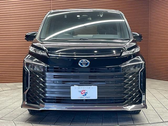 ヴォクシー ハイブリッドＳ－Ｇ　１０．５型ナビ　アラウンドビューモニター　シートヒーター　アドバンストパーク　ブラインドスポットモニターｒ　レーダークルーズコントロール　ＡＣ１００Ｖ　オートハイビーム　両側電動ドア　ＥＴＣ（33枚目）