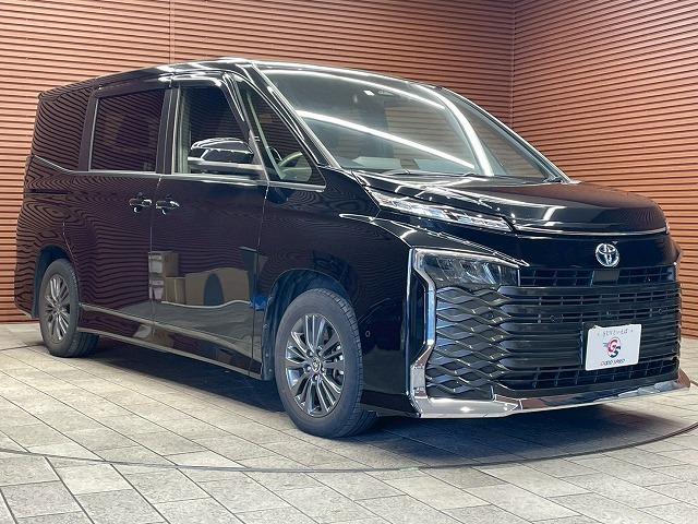 ヴォクシー ハイブリッドＳ－Ｇ　１０．５型ナビ　アラウンドビューモニター　シートヒーター　アドバンストパーク　ブラインドスポットモニターｒ　レーダークルーズコントロール　ＡＣ１００Ｖ　オートハイビーム　両側電動ドア　ＥＴＣ（34枚目）