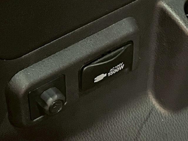 ヴォクシー ハイブリッドＳ－Ｇ　１０．５型ナビ　アラウンドビューモニター　シートヒーター　アドバンストパーク　ブラインドスポットモニターｒ　レーダークルーズコントロール　ＡＣ１００Ｖ　オートハイビーム　両側電動ドア　ＥＴＣ（64枚目）