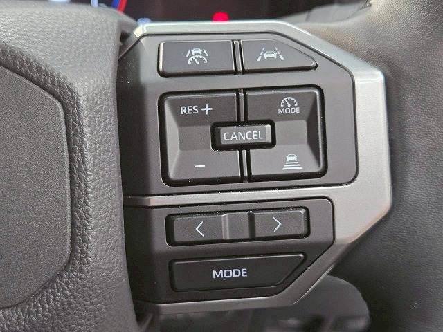 ランドクルーザー250 VX JAOSSフロントバンパーガード JAOSSフェンダーガーニッシュ サンルーフ アラウンドビューモニター シートベンチレーション シートヒーター レーダークルーズコントロール 電動リアゲート(16枚目)