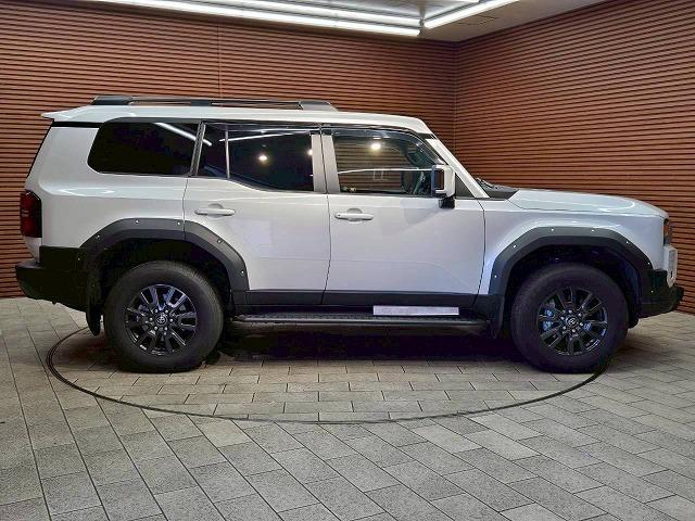 ランドクルーザー250 VX JAOSSフロントバンパーガード JAOSSフェンダーガーニッシュ サンルーフ アラウンドビューモニター シートベンチレーション シートヒーター レーダークルーズコントロール 電動リアゲート(37枚目)