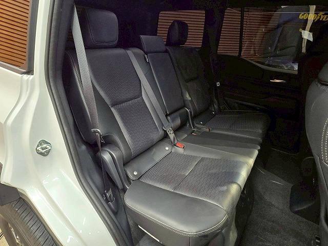 ランドクルーザー250 VX JAOSSフロントバンパーガード JAOSSフェンダーガーニッシュ サンルーフ アラウンドビューモニター シートベンチレーション シートヒーター レーダークルーズコントロール 電動リアゲート(47枚目)